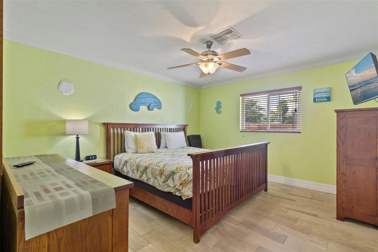 Listing Photo 34