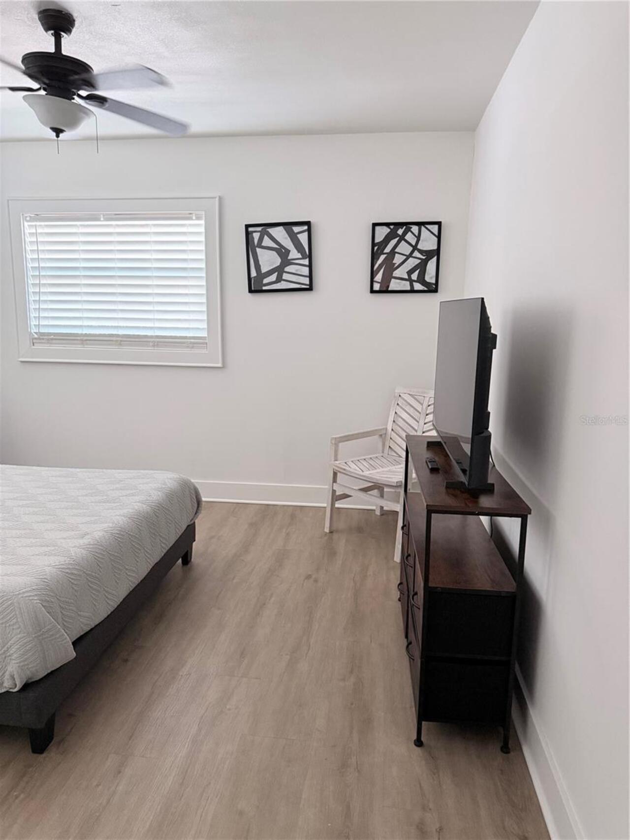 Listing Photo 20