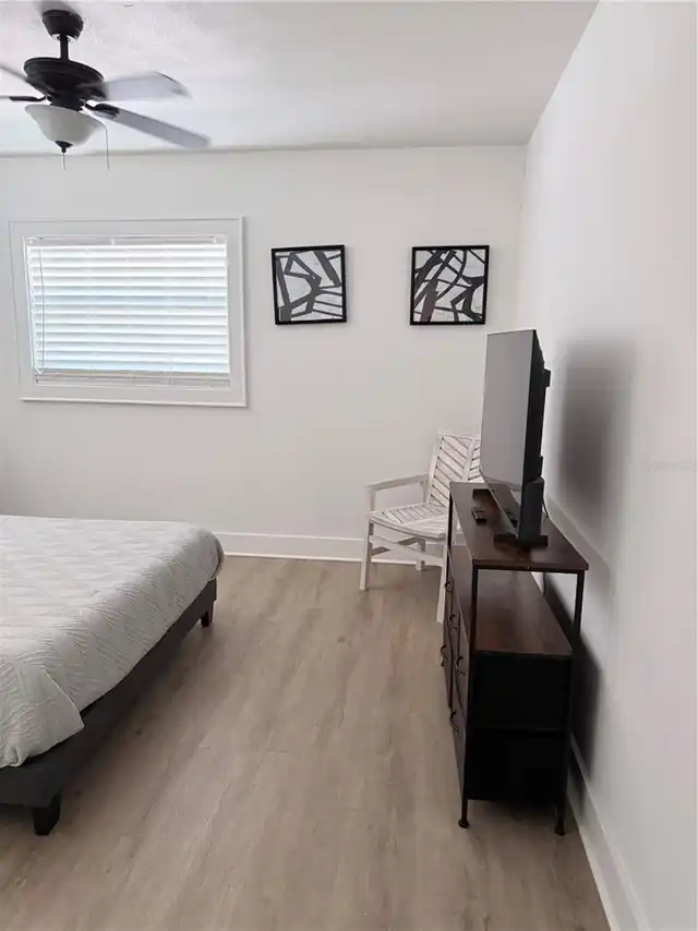 Listing Photo 20