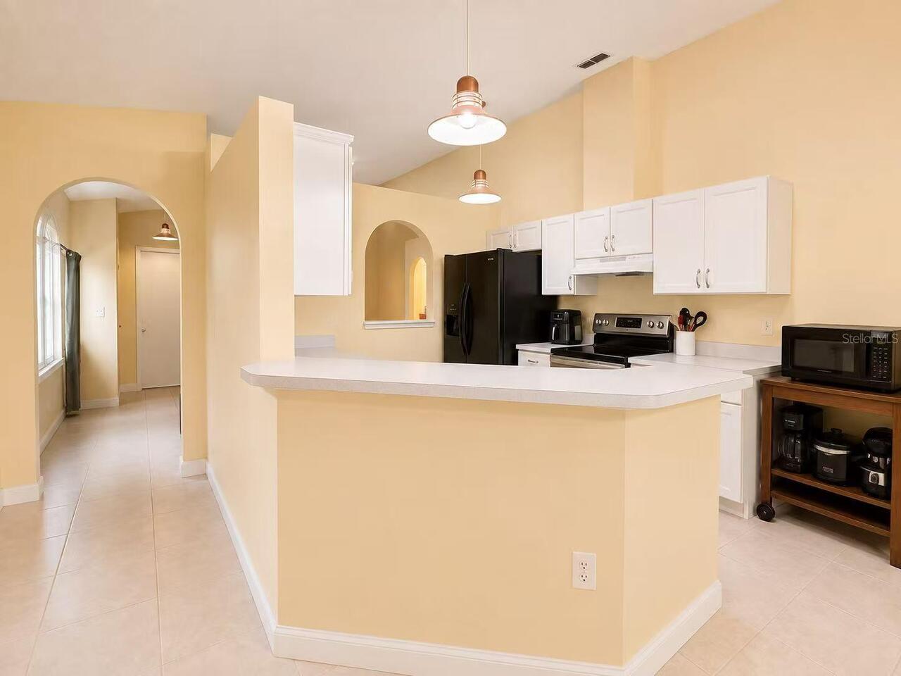 Listing Photo 12