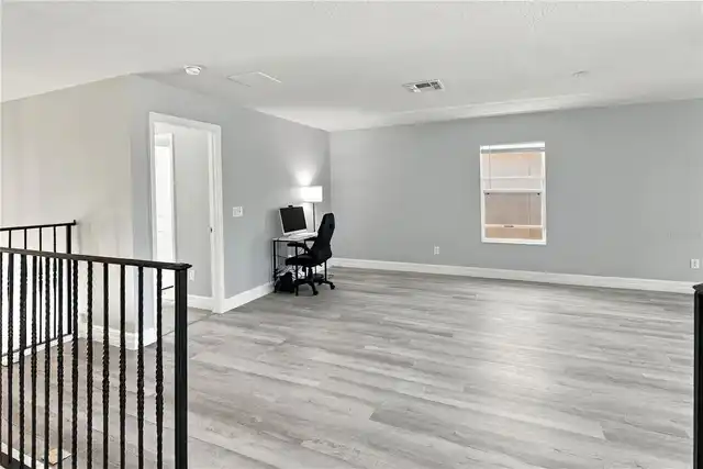 Listing Photo 33