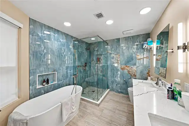 Listing Photo 43