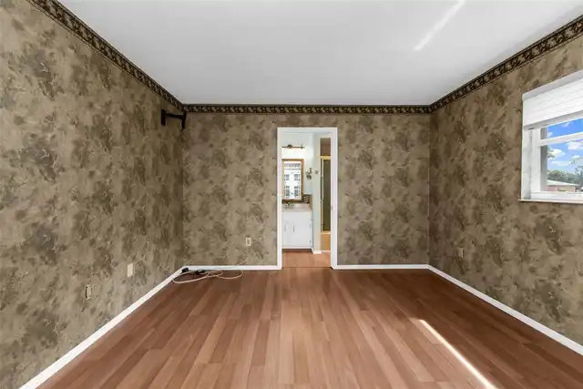 Listing Photo 27