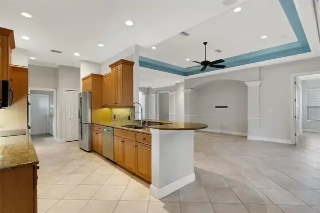Listing Photo 16