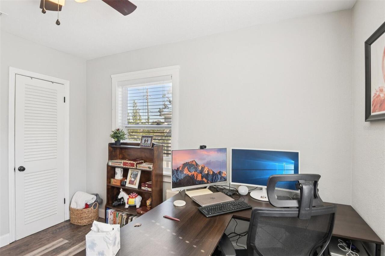 Listing Photo 17