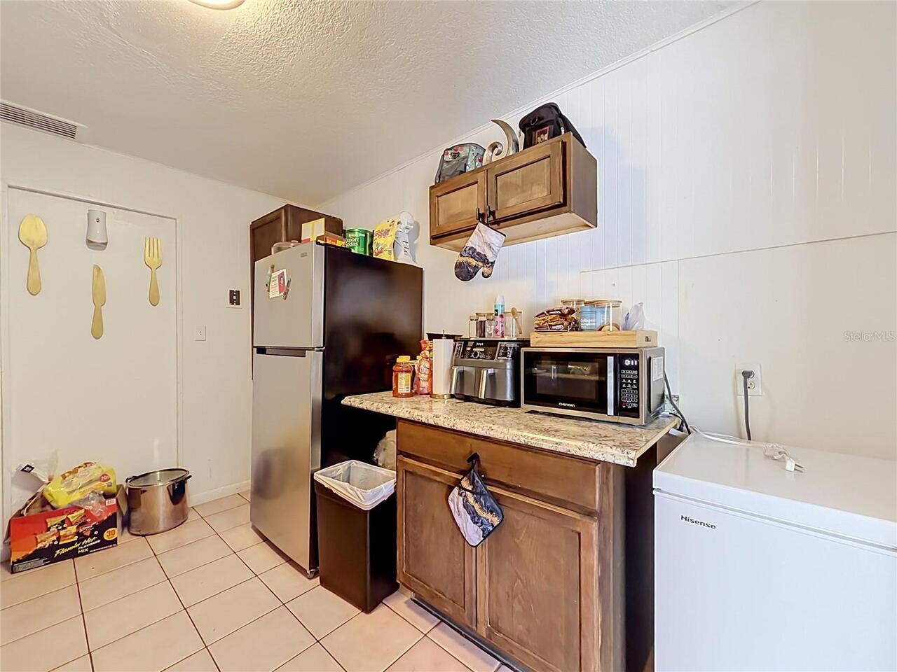 Listing Photo 18