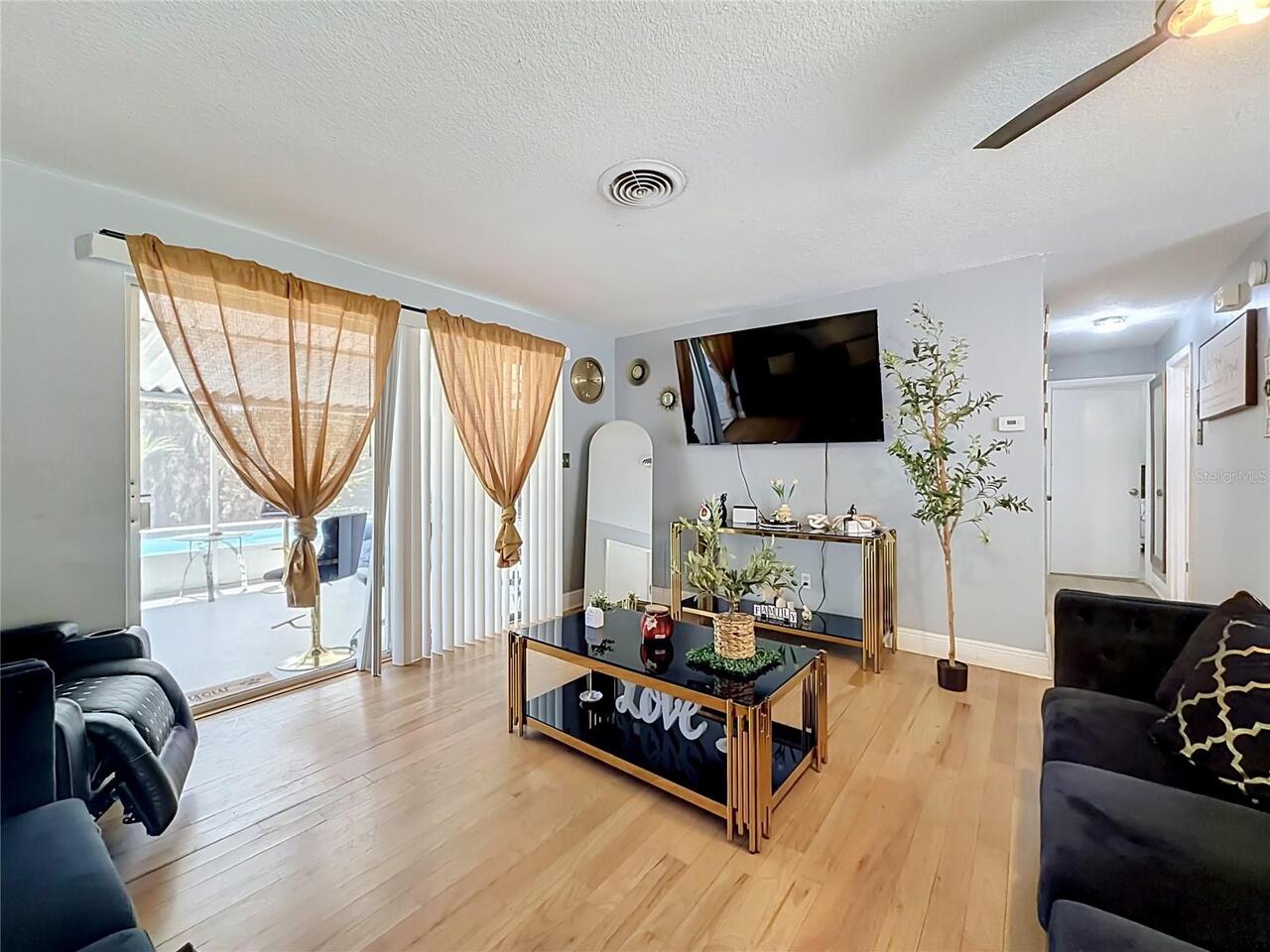 Listing Photo 23