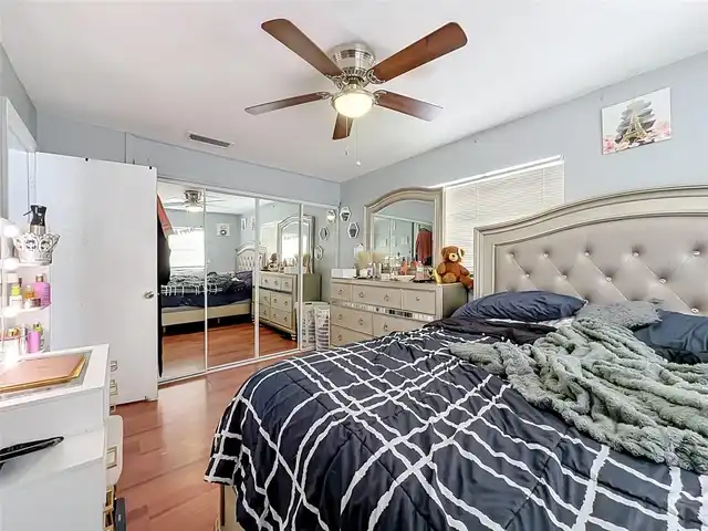 Listing Photo 33