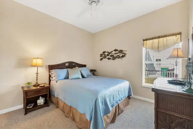 Listing Photo 21