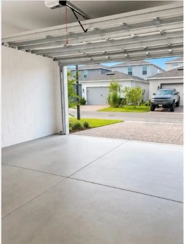 Listing Photo 18
