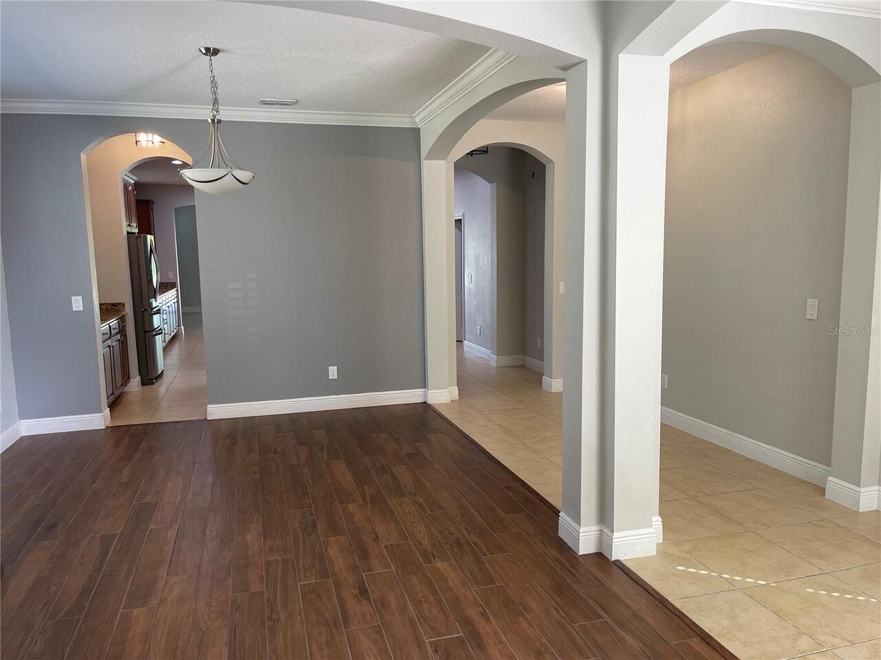 Listing Photo 9