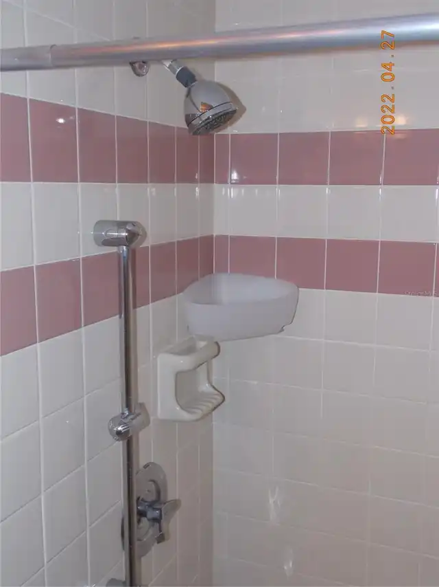 Listing Photo 14