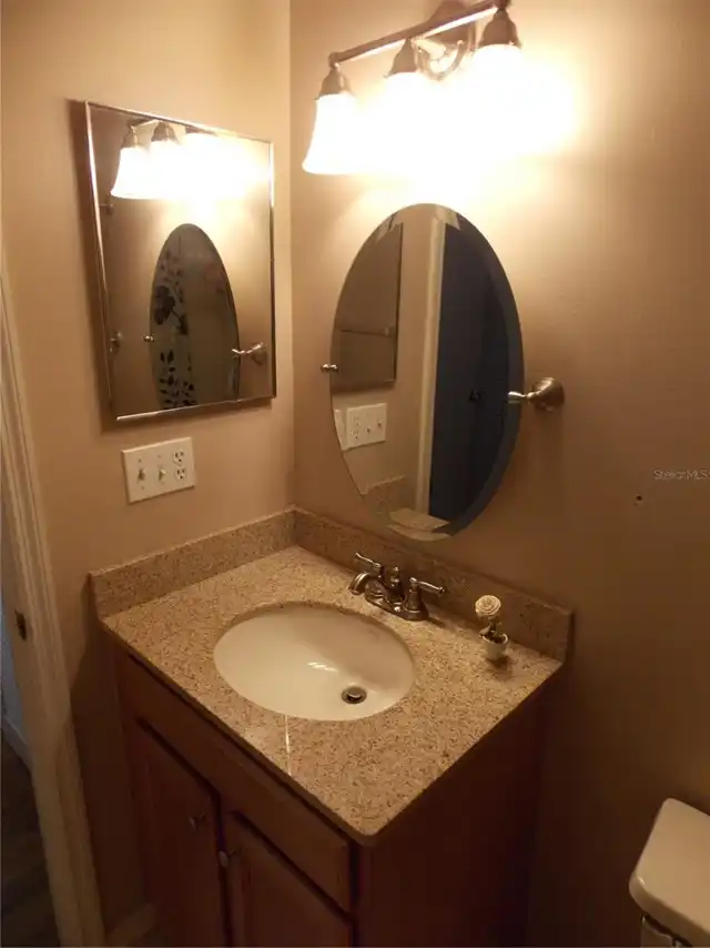 Listing Photo 16