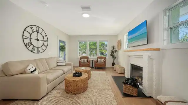 Listing Photo 6