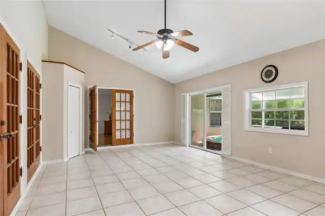 Listing Photo 37