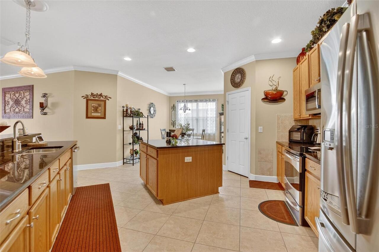 Listing Photo 17