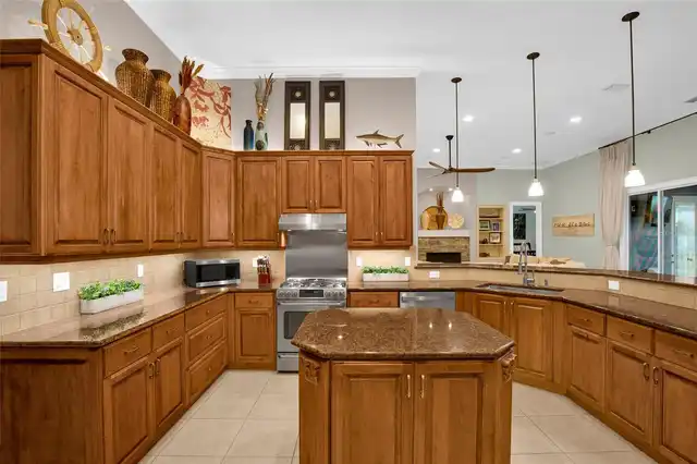 Listing Photo 15
