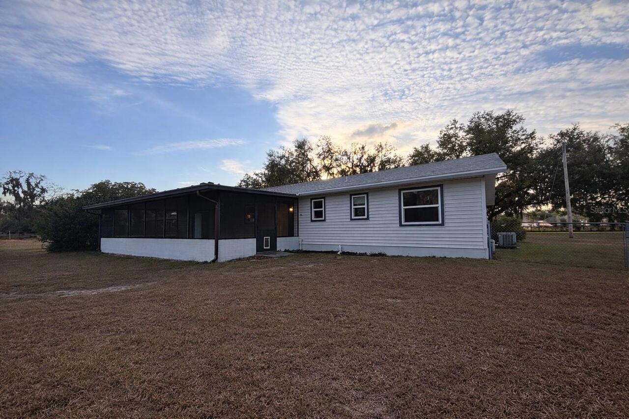 Listing Photo 15