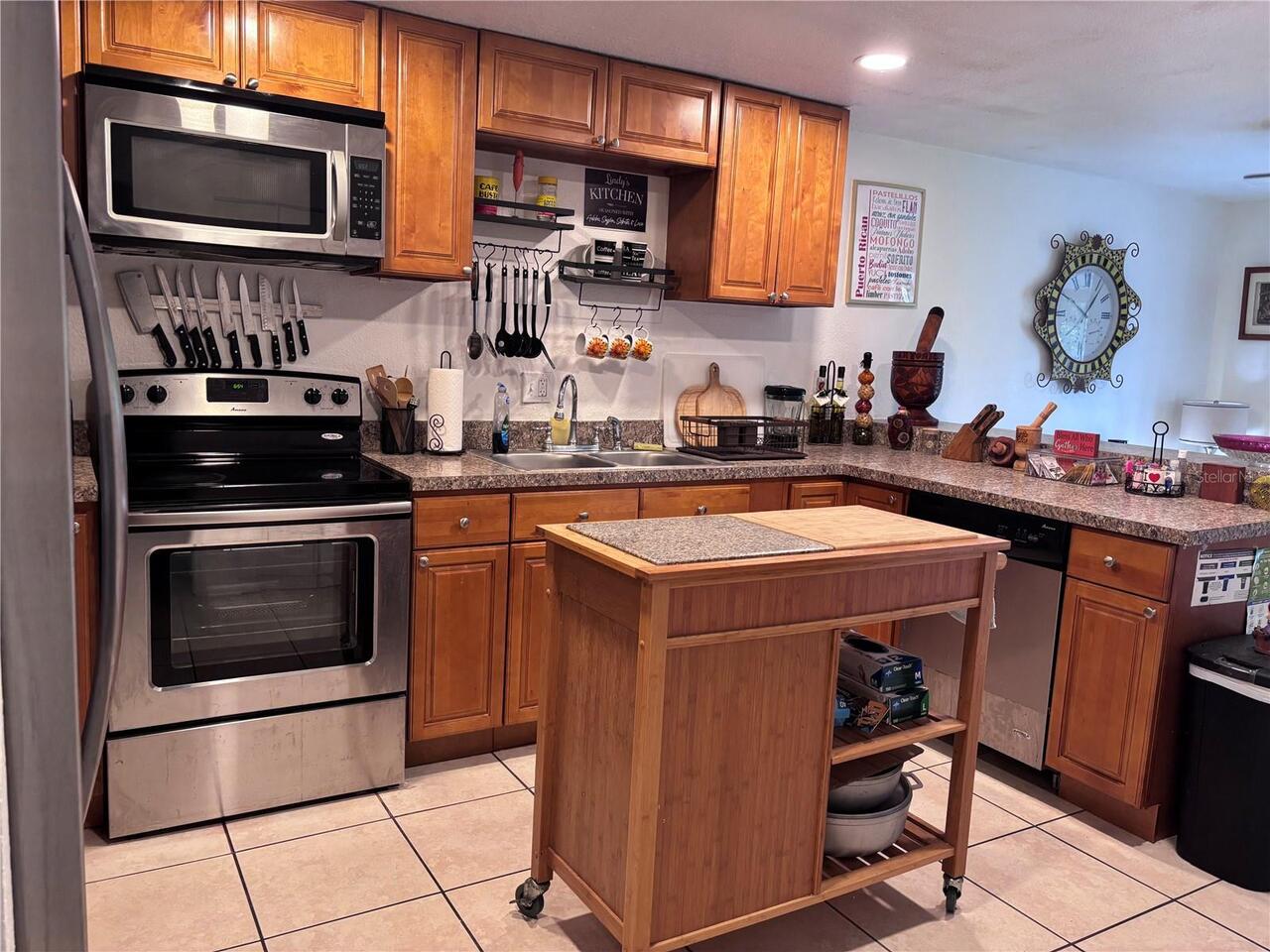 Listing Photo 8