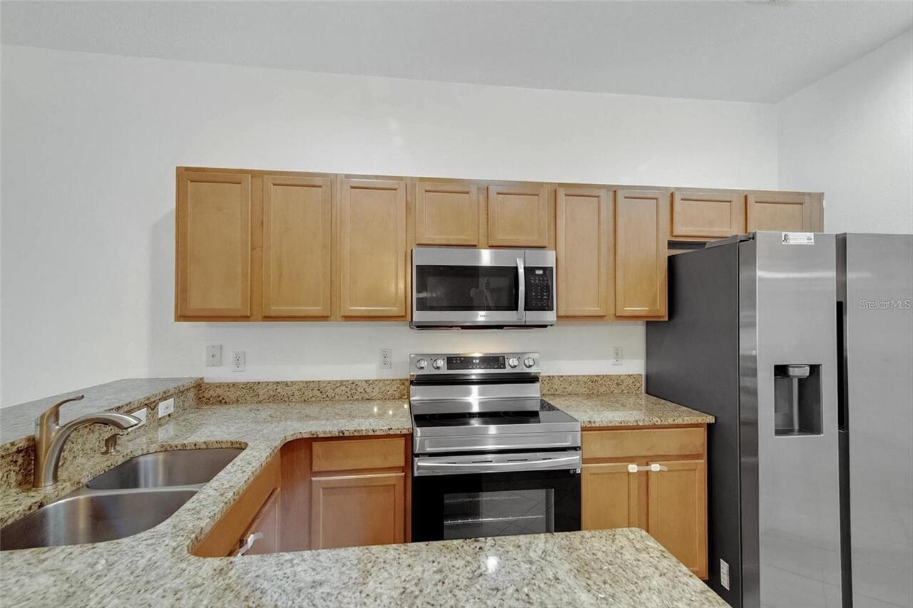 Listing Photo 6