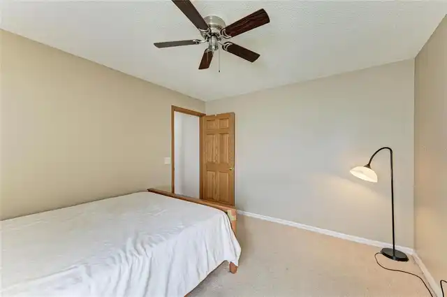 Listing Photo 38