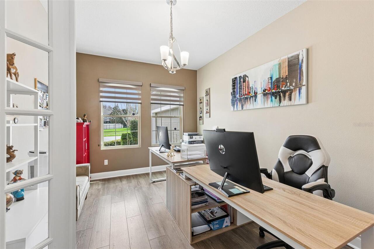 Listing Photo 8