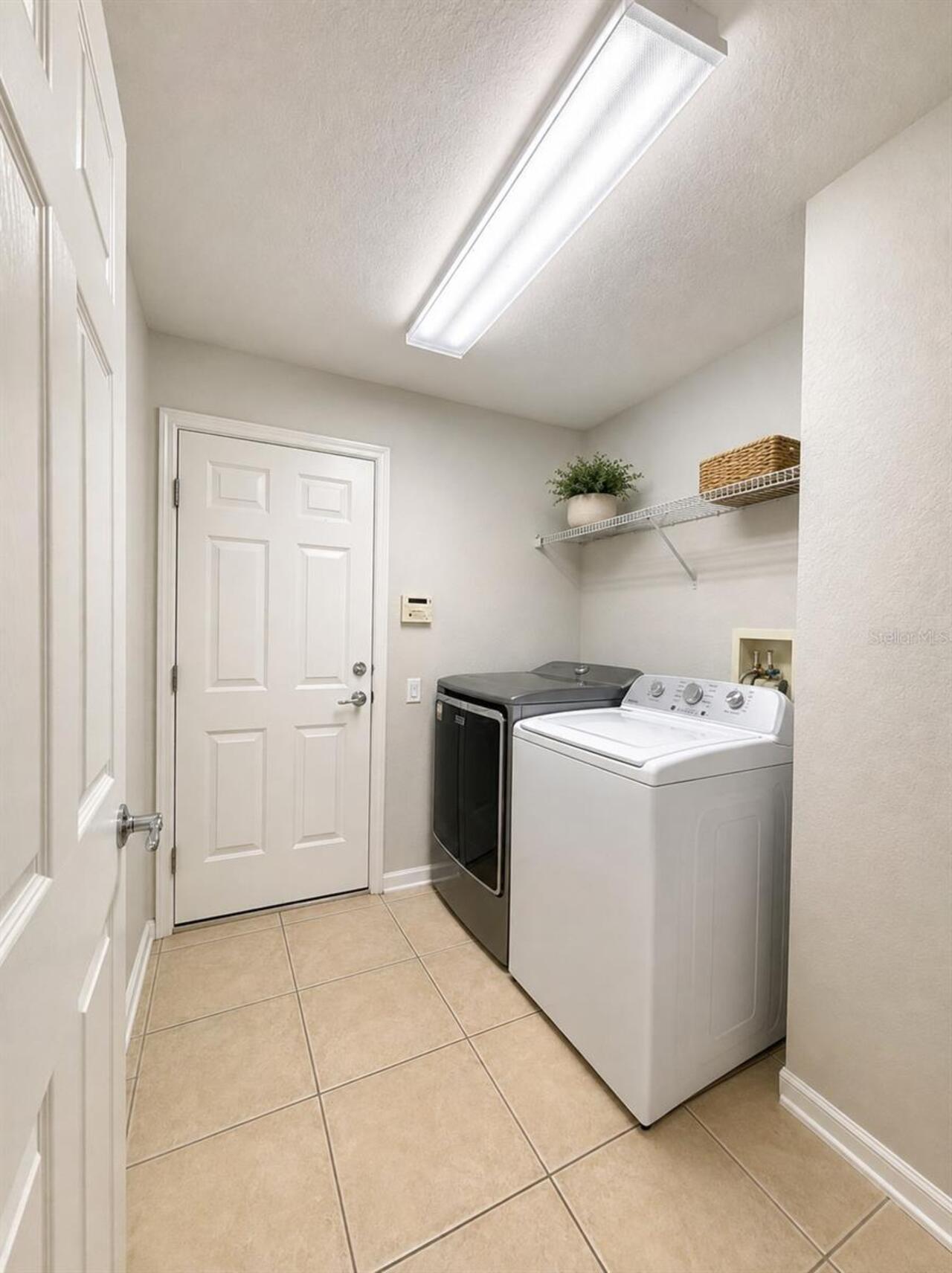 Listing Photo 9