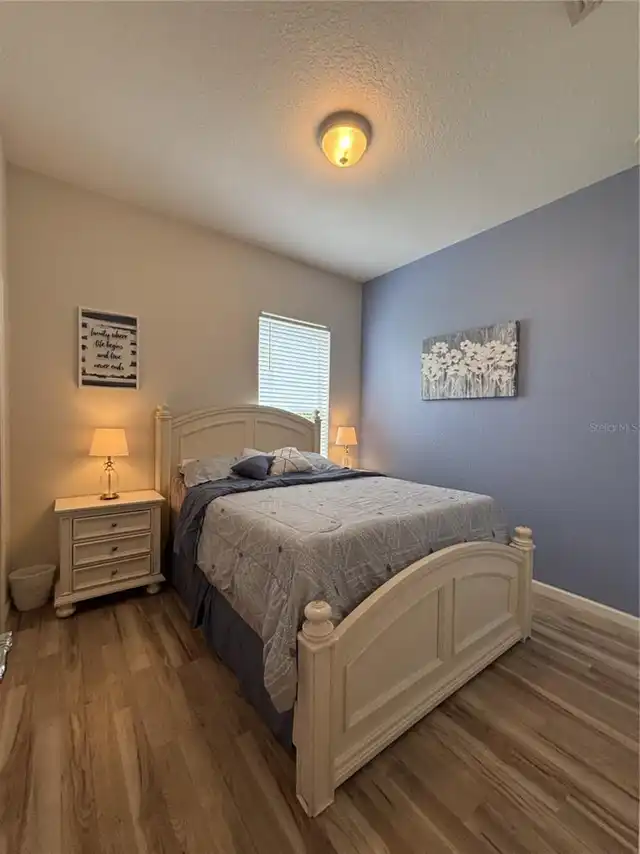 Listing Photo 7