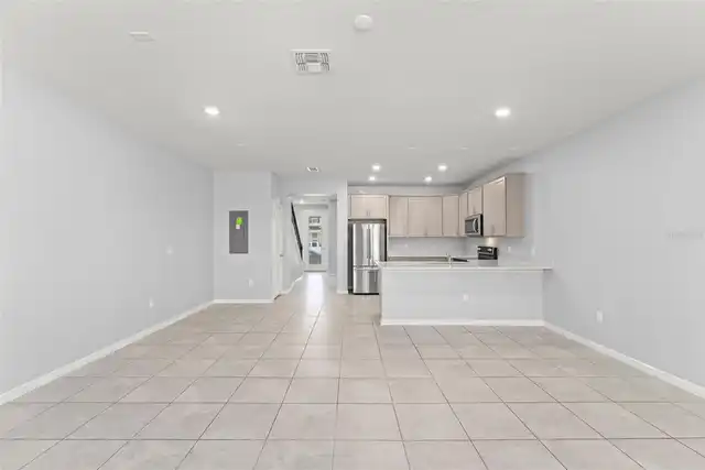 Listing Photo 16