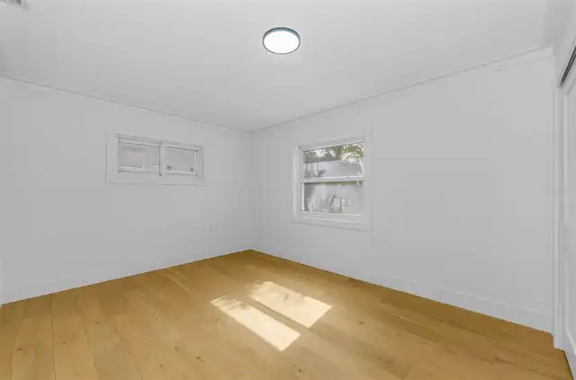 Listing Photo 33