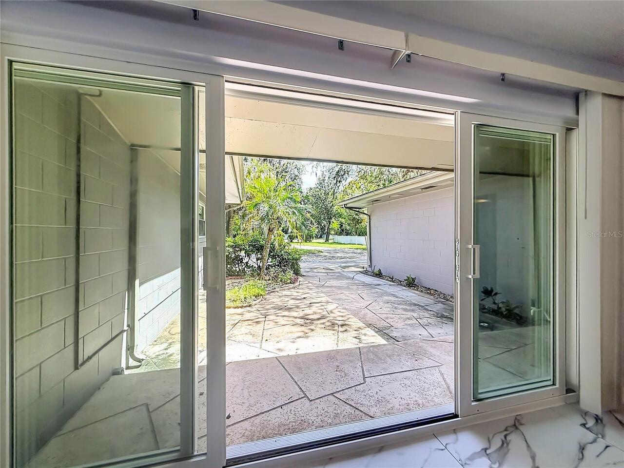 Listing Photo 12