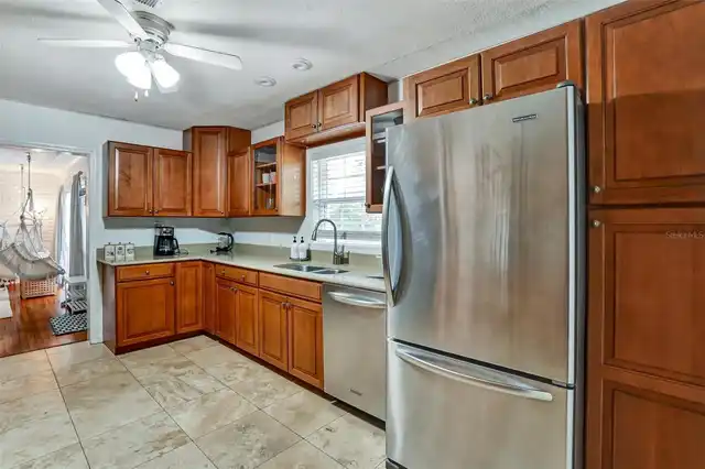 Listing Photo 18