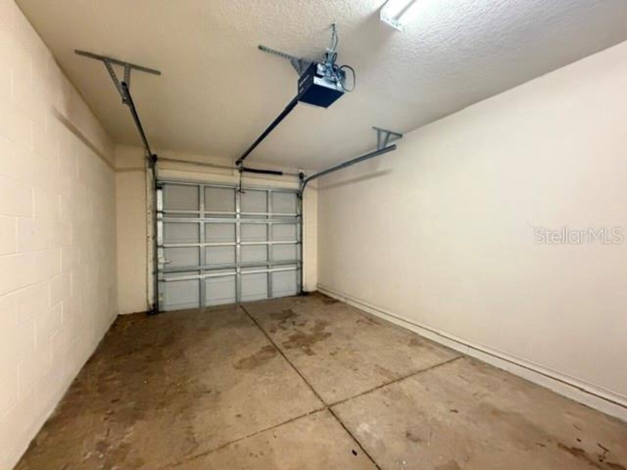 Listing Photo 10