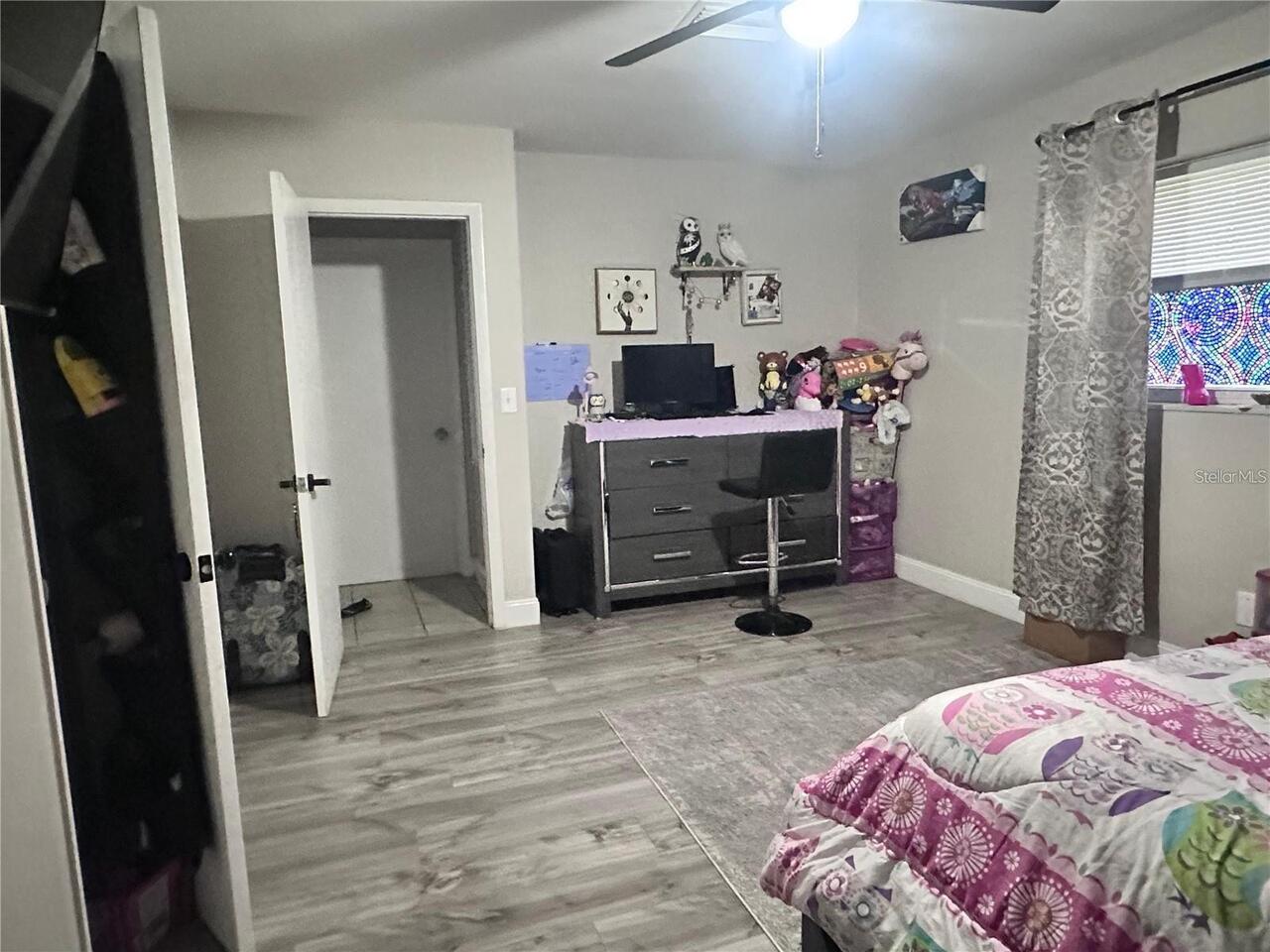 Listing Photo 9