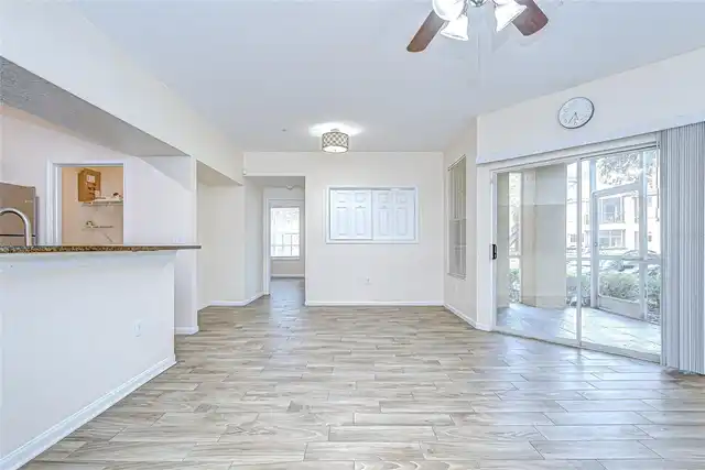 Listing Photo 7
