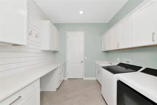 Listing Photo 33