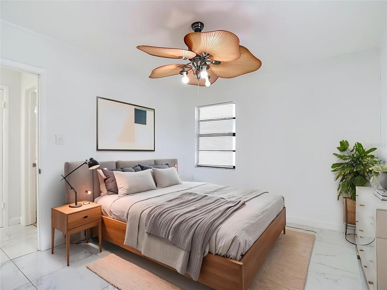 Listing Photo 9