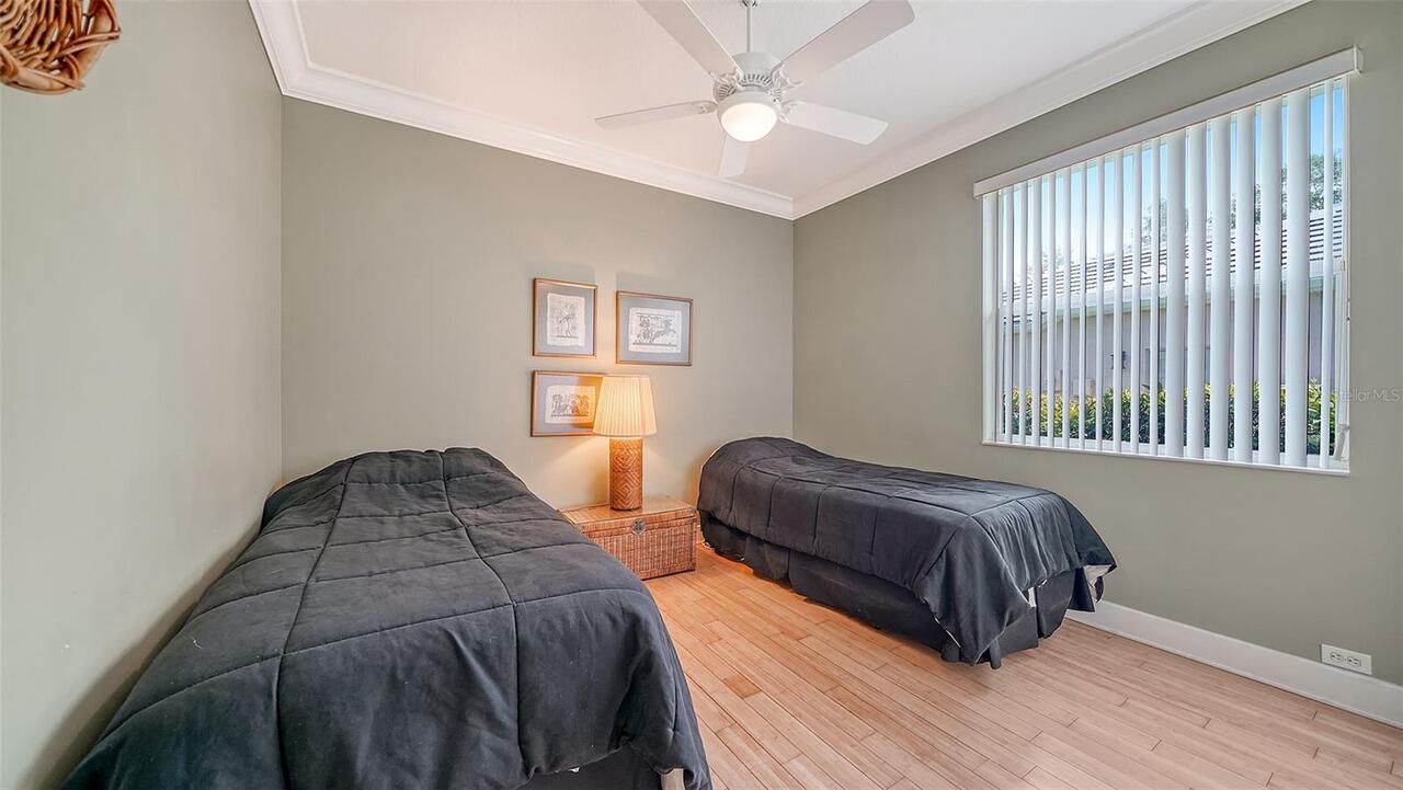 Listing Photo 34