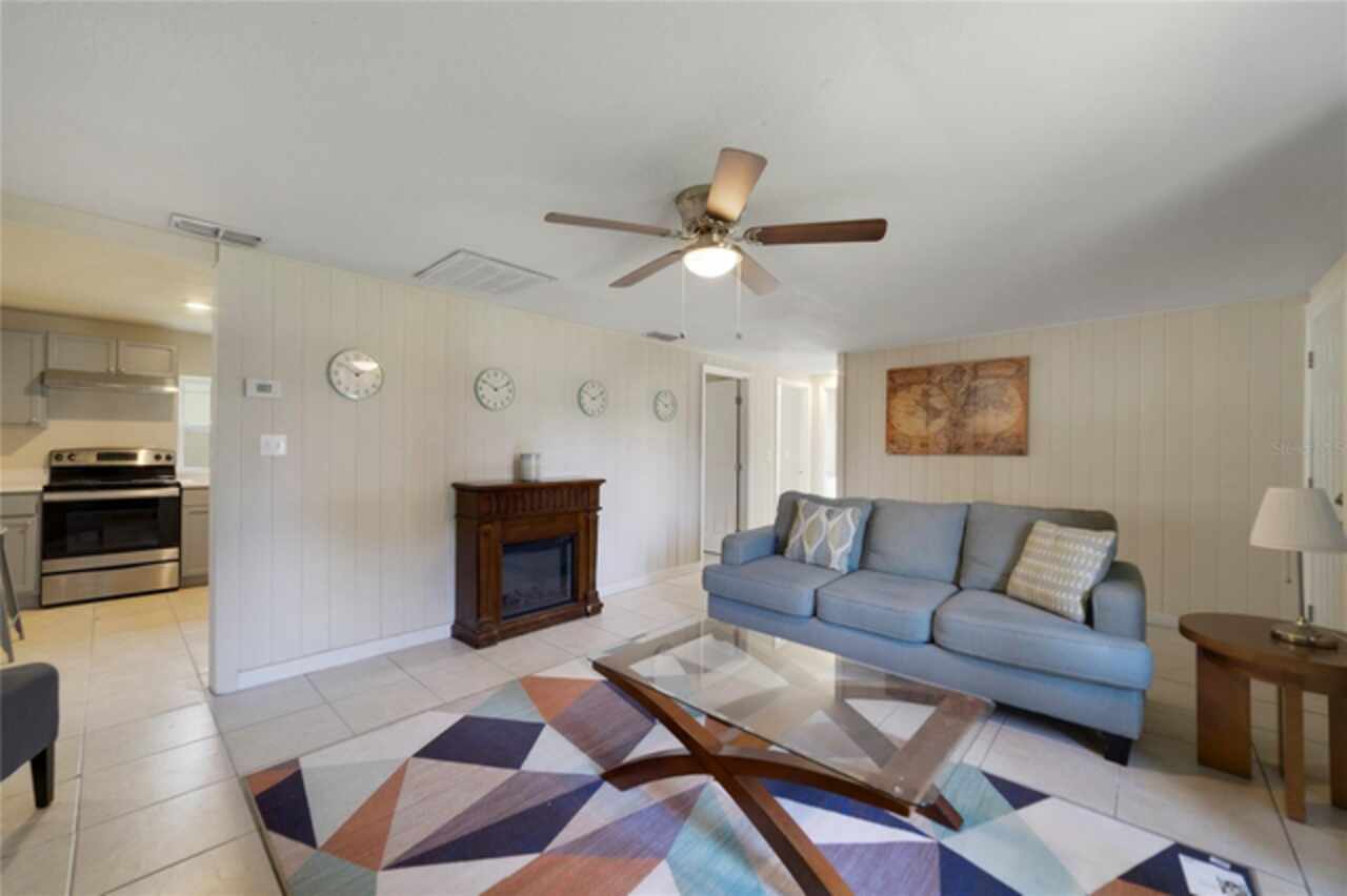 Listing Photo 8