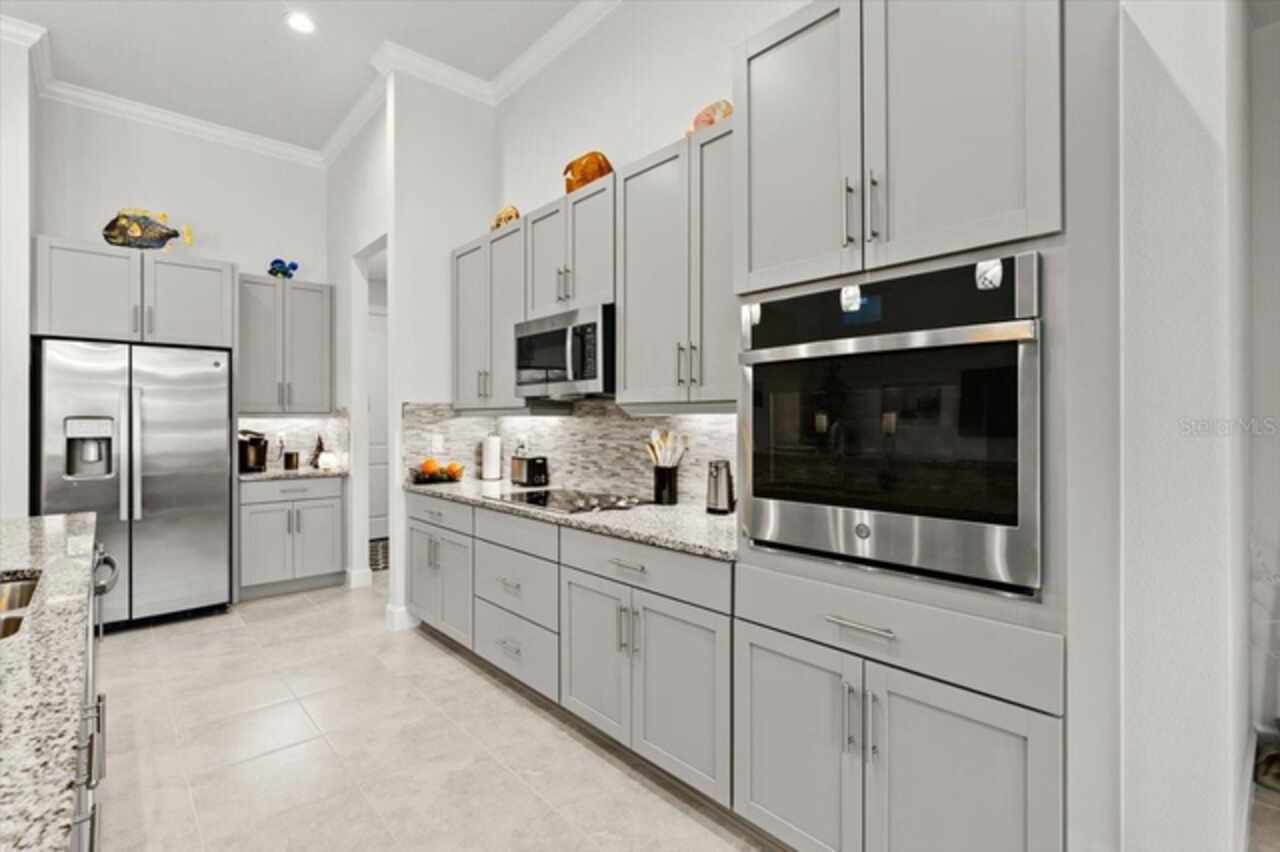 Listing Photo 7