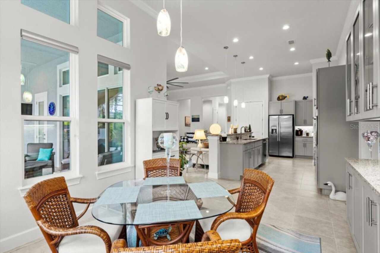 Listing Photo 11