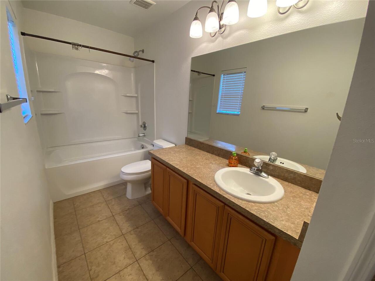 Listing Photo 15