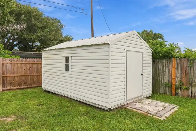 Listing Photo 31