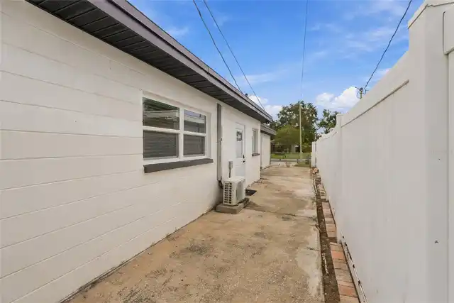 Listing Photo 35