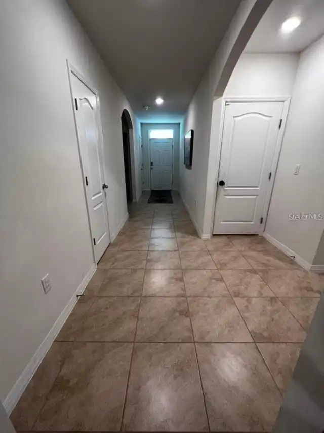 Listing Photo 8