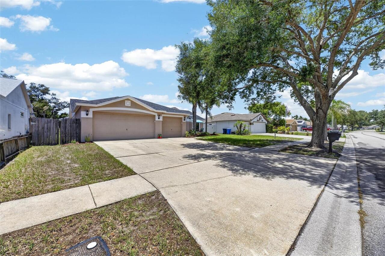 Listing Photo 6
