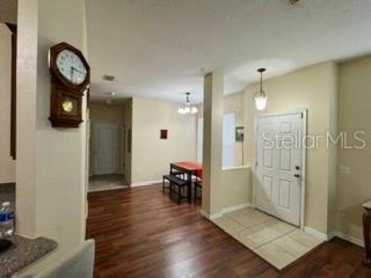 Listing Photo 9