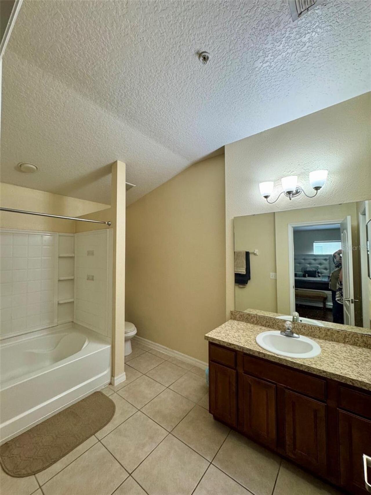 Listing Photo 42