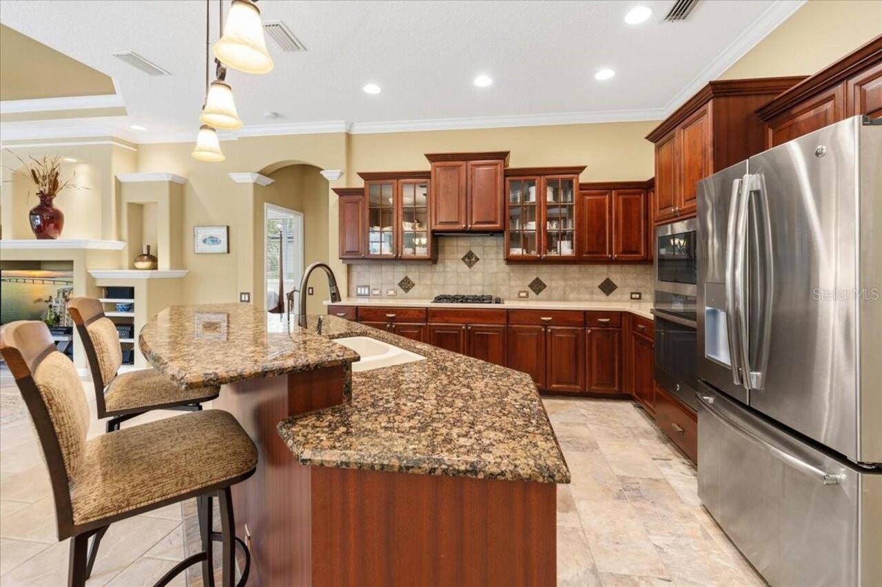 Listing Photo 11