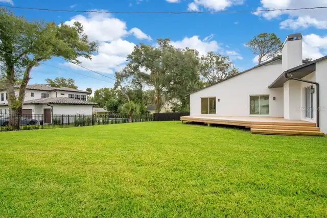 Listing Photo 25